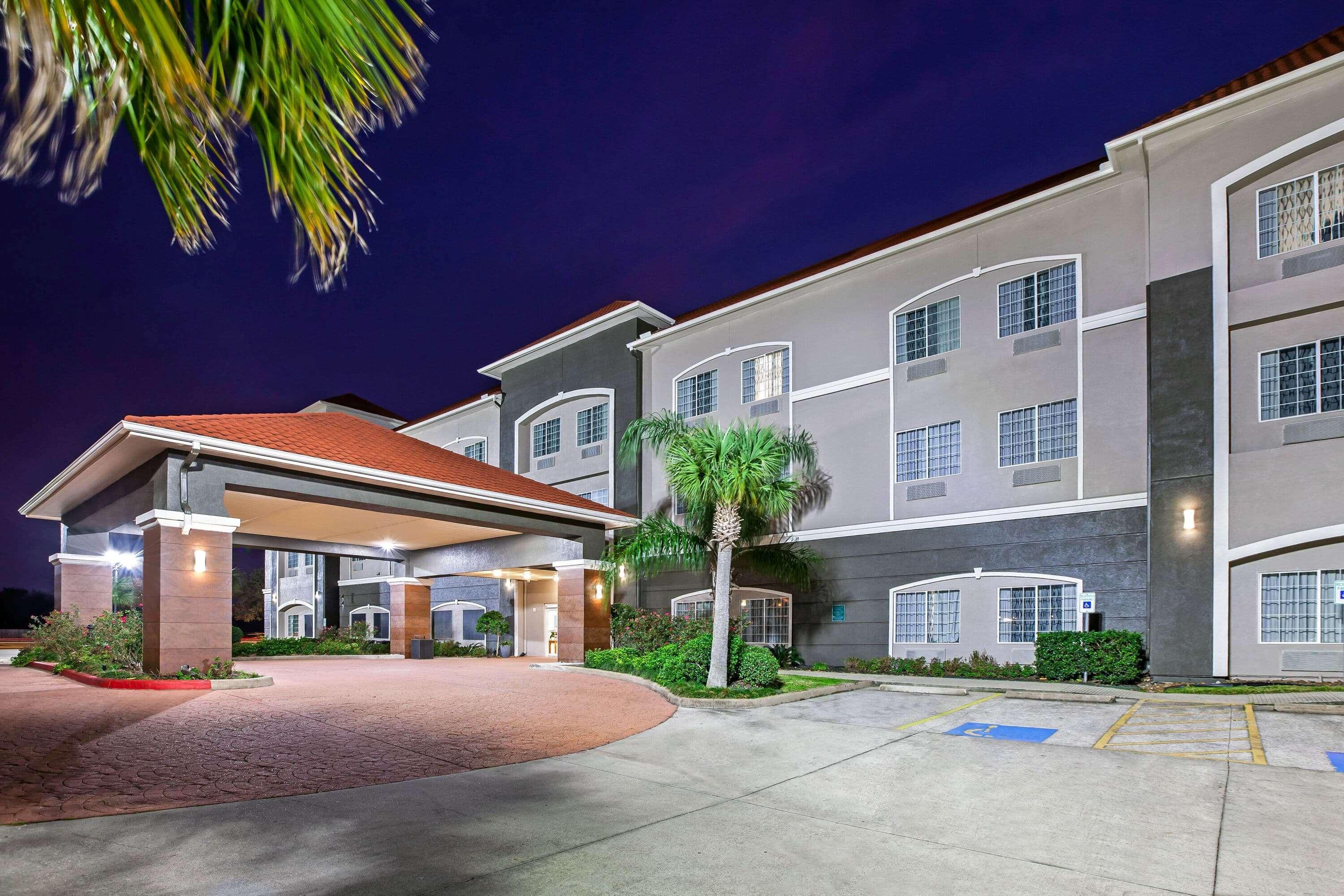 La Quinta By Wyndham Deer Park Hotel Exterior foto
